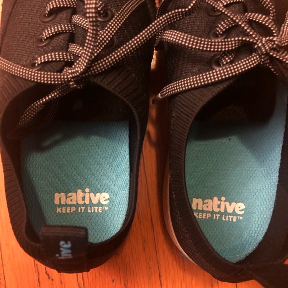 Native Shoe - Picture 3 of 6